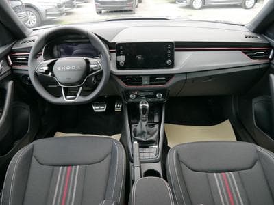 Skoda Kamiq Monte Carlo (2026) - Foto 11