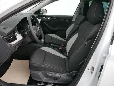 Skoda Kamiq Kamiq 130 Jahre (2025) - Foto 11