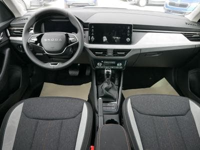 Skoda Kamiq Kamiq 130 Jahre (2025) - Foto 12
