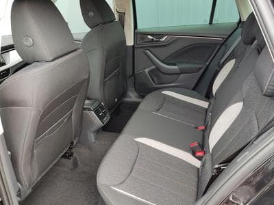 Skoda Kamiq 130 Jahre Premium (2025) - Foto 6