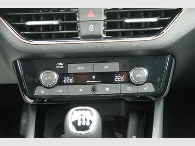 Skoda Kamiq Top Selection (2025) - Foto 12