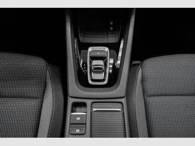 Skoda Octavia Kombi 1,5 eTSI (2025) - Foto 12