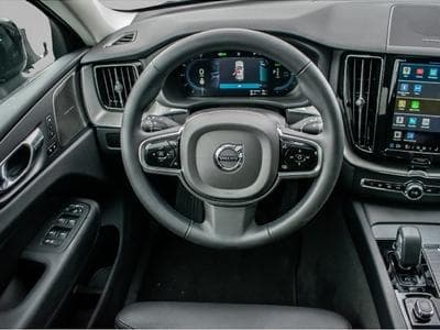 Volvo XC60 (2024) - Photo 6