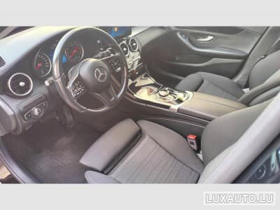 Mercedes C 300 e T (2021) - Photo 9