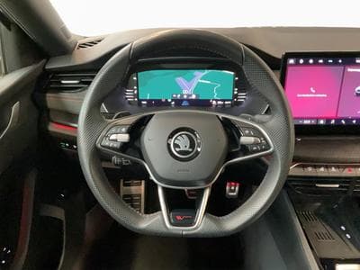 Skoda Octavia RS+DSG+LED+NAVI+Design-Sueda (2024) - Foto 10