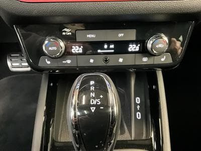 Skoda Kamiq Monte-Carlo+DSG+Pano+Navi+RearView (2024) - Foto 13