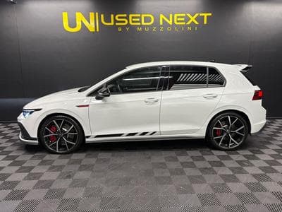 VW Golf GTI Clubsport 300cv DSG7 CAMERA/HUD/Harman Kardon (2023) - Foto 4