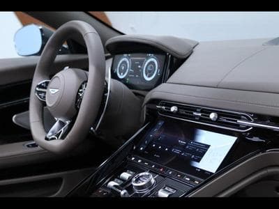 Aston-Martin DB12 V8 VOLANTE (2024) - Foto 15
