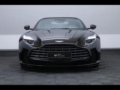 Aston-Martin DB12 V8 VOLANTE (2024) - Foto 2