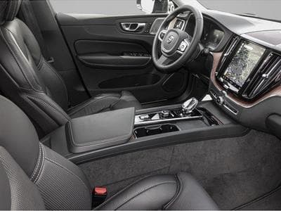 Volvo XC60 (2024) - Photo 3