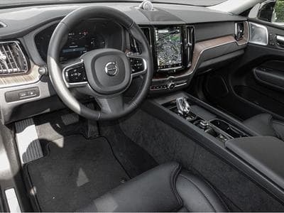 Volvo XC60 (2024) - Photo 4