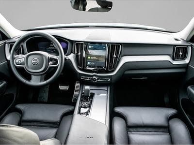 Volvo XC60 (2024) - Photo 6