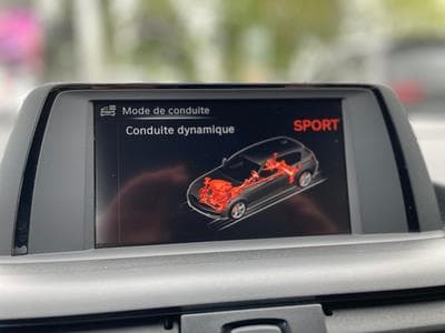 BMW 118 i Steptronic Sport-line (2014) - Photo 11