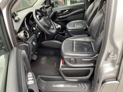 Mercedes V D LONG 9G-Tronic Avantgarde Edition (2022) - Foto 9