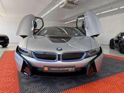 i8