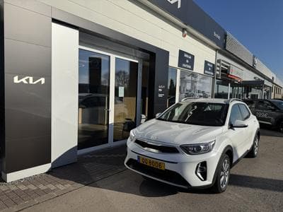 Kia Stonic Pulse 1.0T ISG (2024) - Photo 1