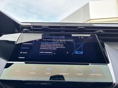 PEUGEOT 308 1.5 BlueHDi 130ch S&S Allure EAT8 (2025) - Foto 9