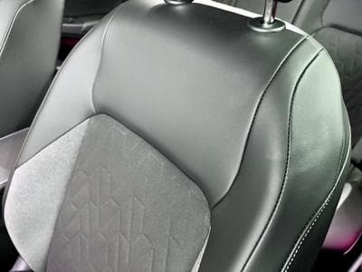 VW Golf 8 phase 2 Life GOAL 2.0 TDI DSG7 150 CV **IQ.LIGHT ** (2024) - Photo 10