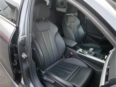 Audi A4 35 TFSI S-Line S-Tronic (2021) - Photo 4