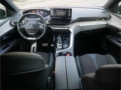 Peugeot 3008 1.5BlueHDi S&S GT A8 130cv (2022) - Photo 3