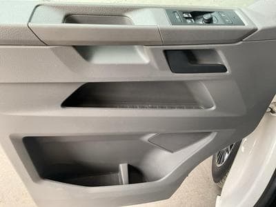 VW T6.1 Comfortline-lang+DSG+9Sitze+AHK (2023) - Foto 14