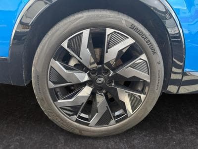 Renault Rafale Esprit Alpine E-tech full hybrid 4Control (2024) - Photo 7