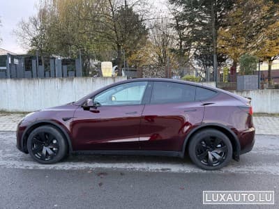 Tesla Model Y Long Range with Tow Hitch (2024) - Photo 7