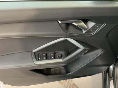 Audi Q3 SB+S-line+S-Tronic+35TDI+LED (2025) - Foto 14