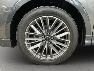 Audi Q3 SB+S-line+S-Tronic+35TDI+LED (2025) - Foto 8