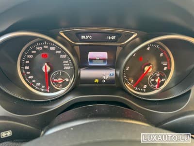 Mercedes CLA 200 (2016) - Photo 12