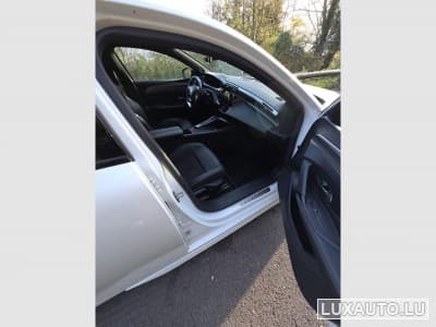 Peugeot 308 GT PACK (2022) - Photo 5