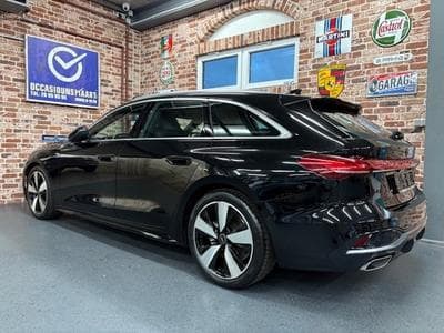 Audi A5 A5 Avant 2.0 TFSi 204cv Auto S-line Edition (2025) - Foto 2
