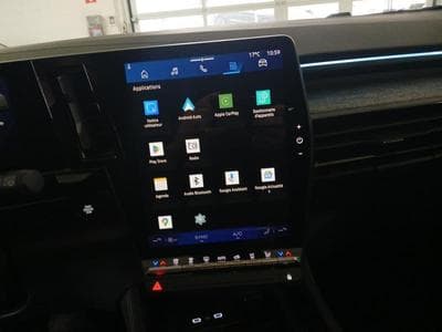 Renault Austral Techno E-Tech full hybrid 200 (2025) - Photo 15