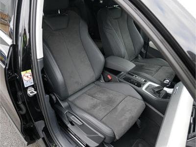 Audi Q3 35 TFSI Business Edition S-Line S-TRONIC (2025) - Photo 5