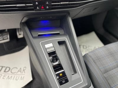 VW Golf 8 GTE 1.4 TSI 245CV DSG (2020) - Photo 10