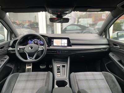 VW Golf 8 GTE 1.4 TSI 245CV DSG (2020) - Photo 12