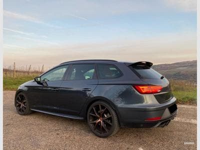 Seat Leon ST 2.0 TSI 4Drive DSG Cupra R (2019) - Photo 1