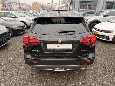 Suzuki Vitara 5D 1.5 GLX AGS VIT-24 Hybrid Auto. (2025) - Photo 4