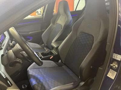 VW Golf R Performance (2023) - Foto 11