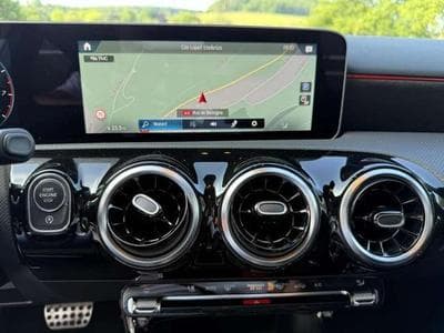 Mercedes A 200 AMG LINE - JUSQU'A 48 MOIS DE GARANTIE (2018) - Foto 11