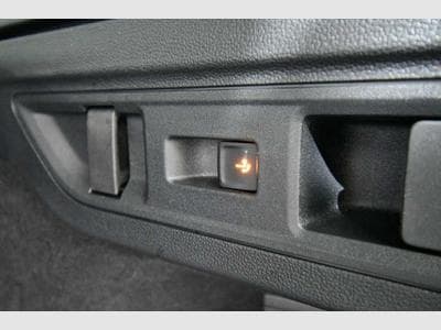 VW Passat Passat Variant 2.0 TDI SCR DSG Elegance - Std.-H (2024) - Photo 9