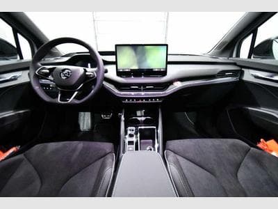 Skoda Enyaq Enyaq Coupe 85x Sportline - Pano, AHK, Navi (2024) - Foto 3