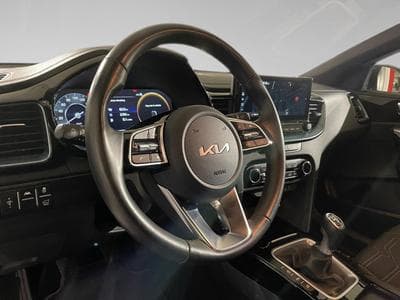 Kia Ceed 1.0 STYLE (2024) - Photo 7