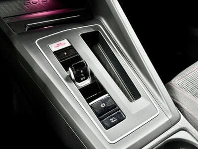 VW Golf GTI 2.0 TSI 245 CV DSG7  *Caméra* (2022) - Photo 14