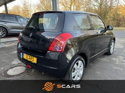 Suzuki Swift 1.3 92cv (2010) - Foto 4