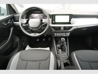 Skoda Scala 1.0 TSI Selection (2025) - Foto 10