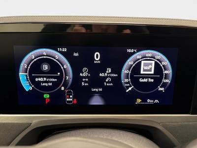 VW Passat Variant R-Line (2026) - Photo 14