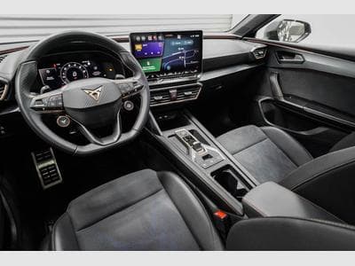 Cupra Leon ST 2,0 TSI (2025) - Photo 6