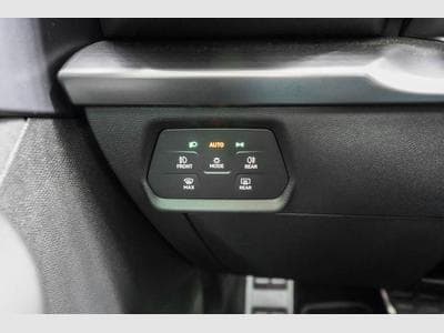 Cupra Leon ST 2,0 TSI (2025) - Photo 11