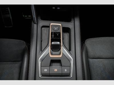 Cupra Leon ST 2,0 TSI (2025) - Photo 12